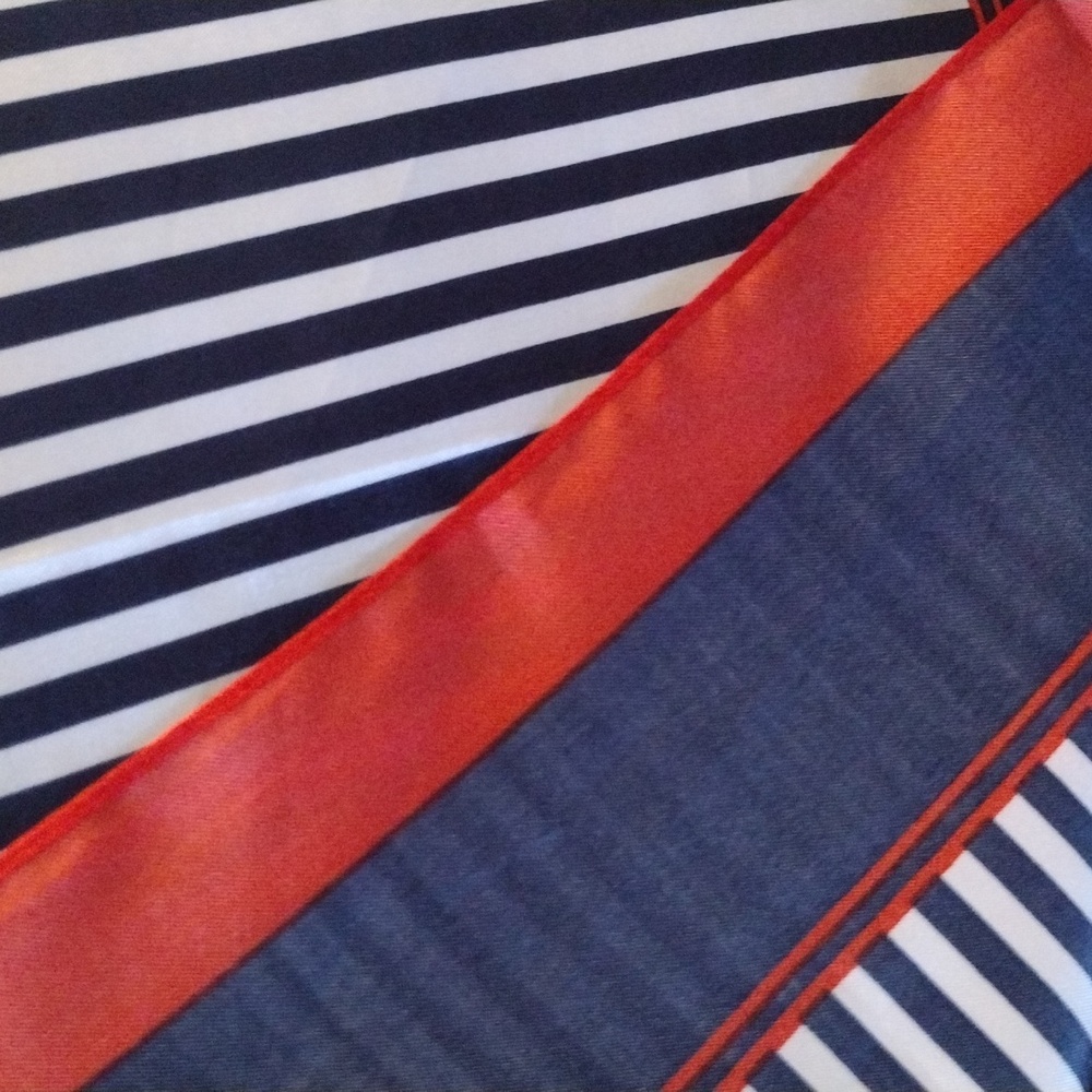 Striped Navy and Red Pocket Scarf - Picture 3 of 4